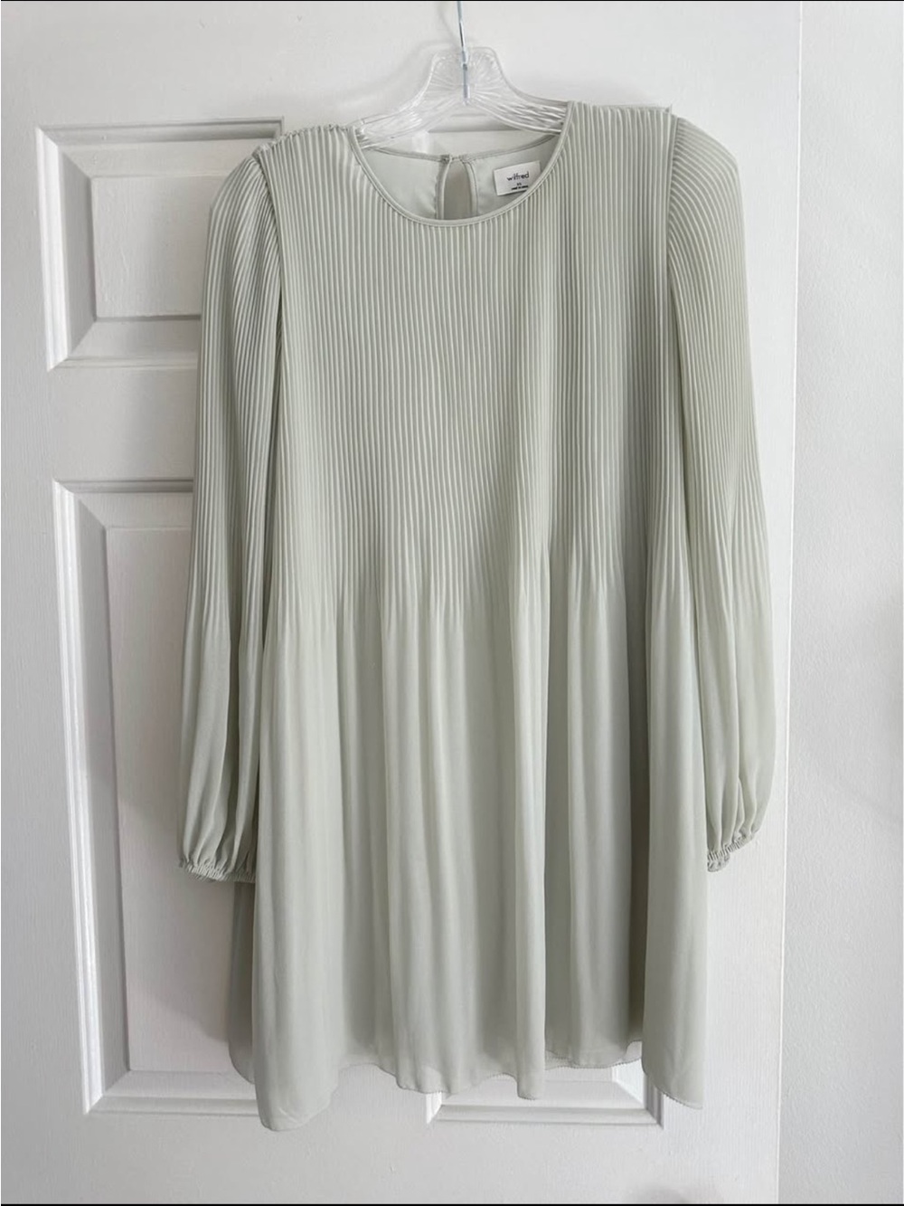Aritzia Wilfred Pleated Light Sage Long-Sleeve Mini Dress